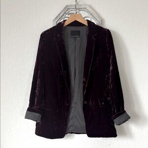 Banana Republic • Plum Velvet Blazer Elegant Suit Jacket